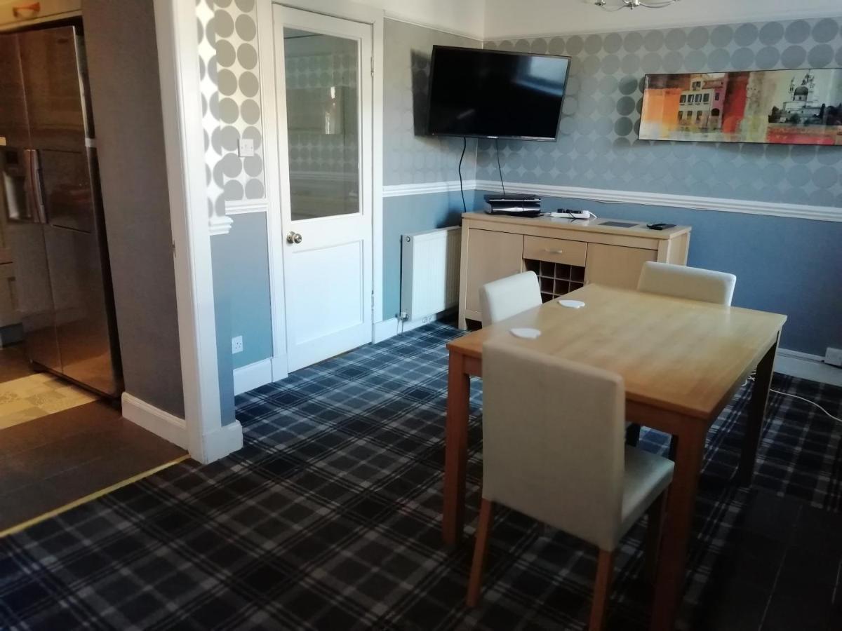Tillicoultry Carvetii - Halite House - 3 Bed House Sleeps Up To 5 People 아파트 외부 사진